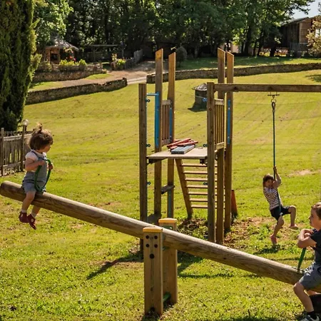 Campsite Charmante Cabane, Animaux Admis - 2 Pers. - Api-1-52-2621 Saint-Amand-de-Coly